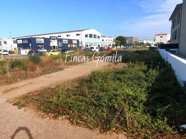 Terrenys i solars en venda a calle industria
