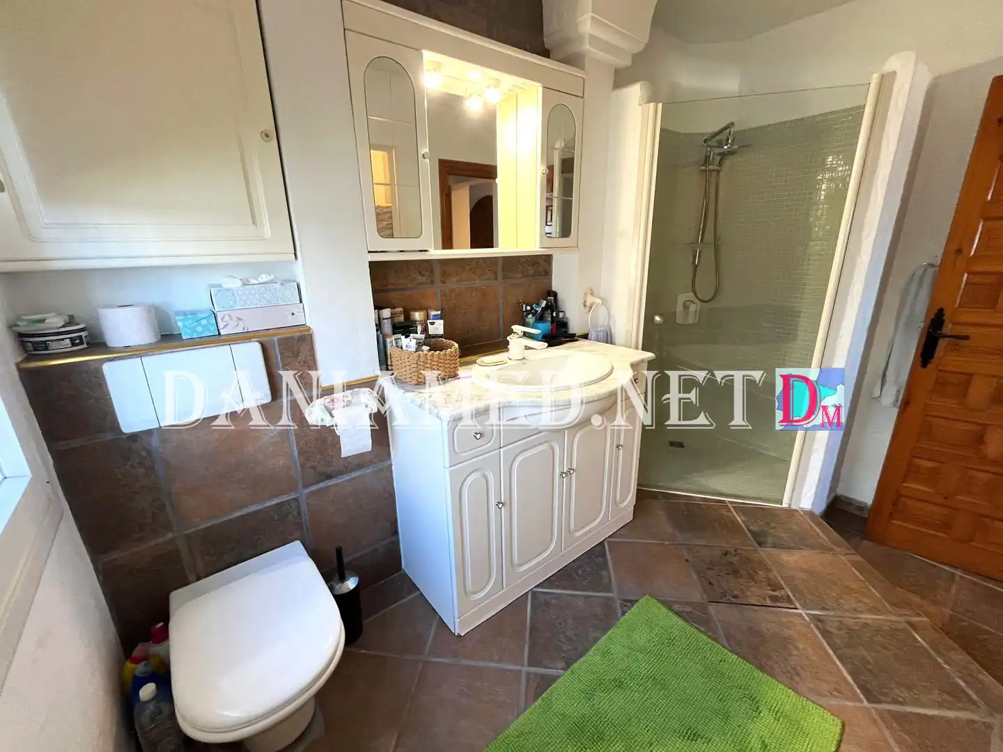 Badezimmer von Haus oder Chalet zum Verkauf in Pego mit Klimaanlage, Heizung und Privatgarten