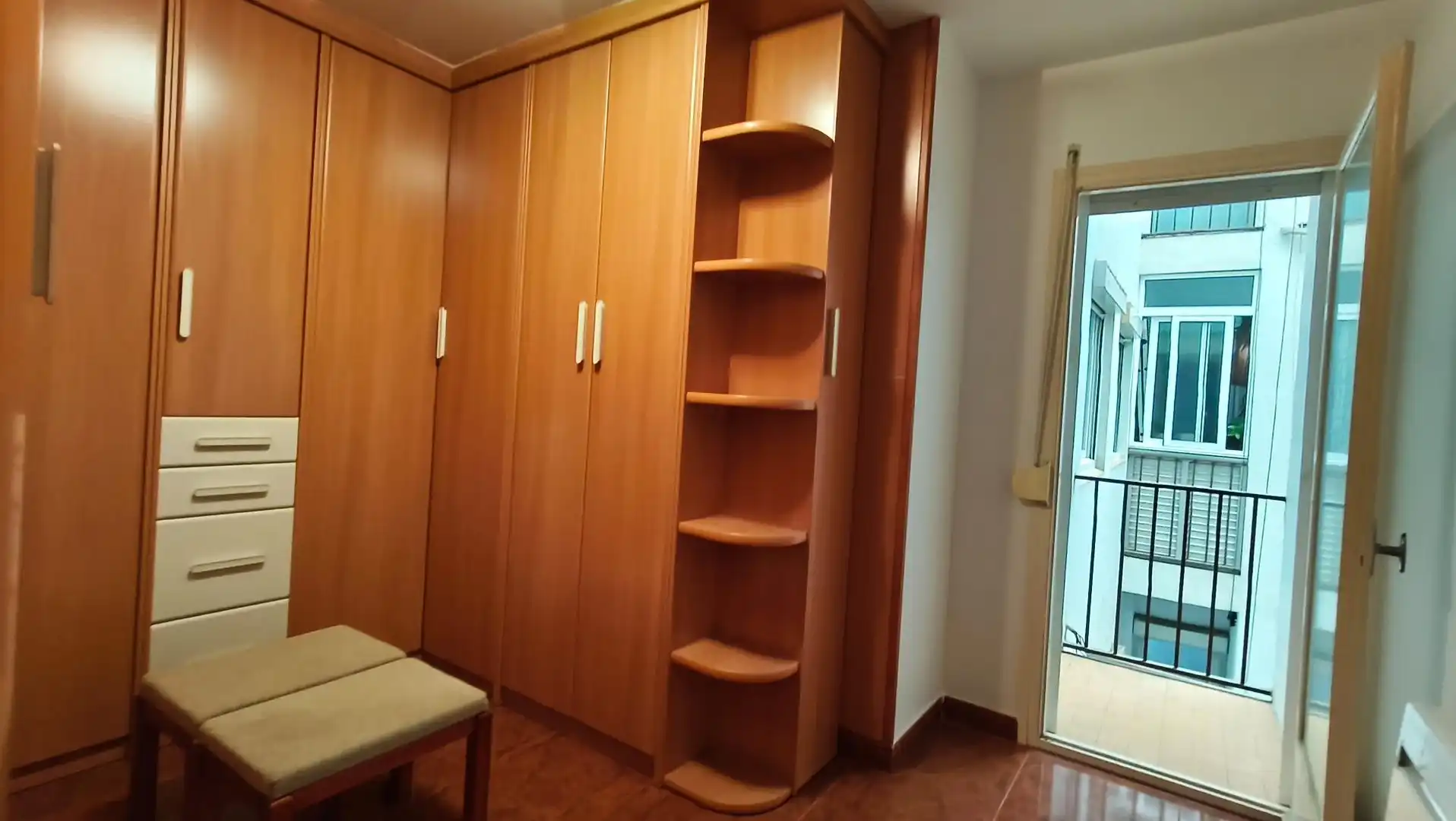 Habitación de Piso en venta en Vilanova i la Geltrú con Calefacción y Trastero