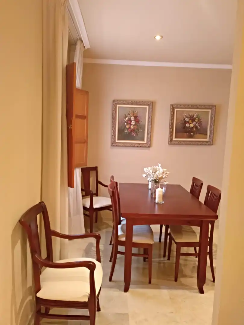 Dining room of Flat for rent in Sevilla  with Air Conditioner, Heating and Furnished