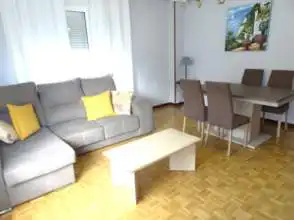 Wohnzimmer von Wohnung zur Miete in Gijón  mit Heizung, Parkett und Möbliert