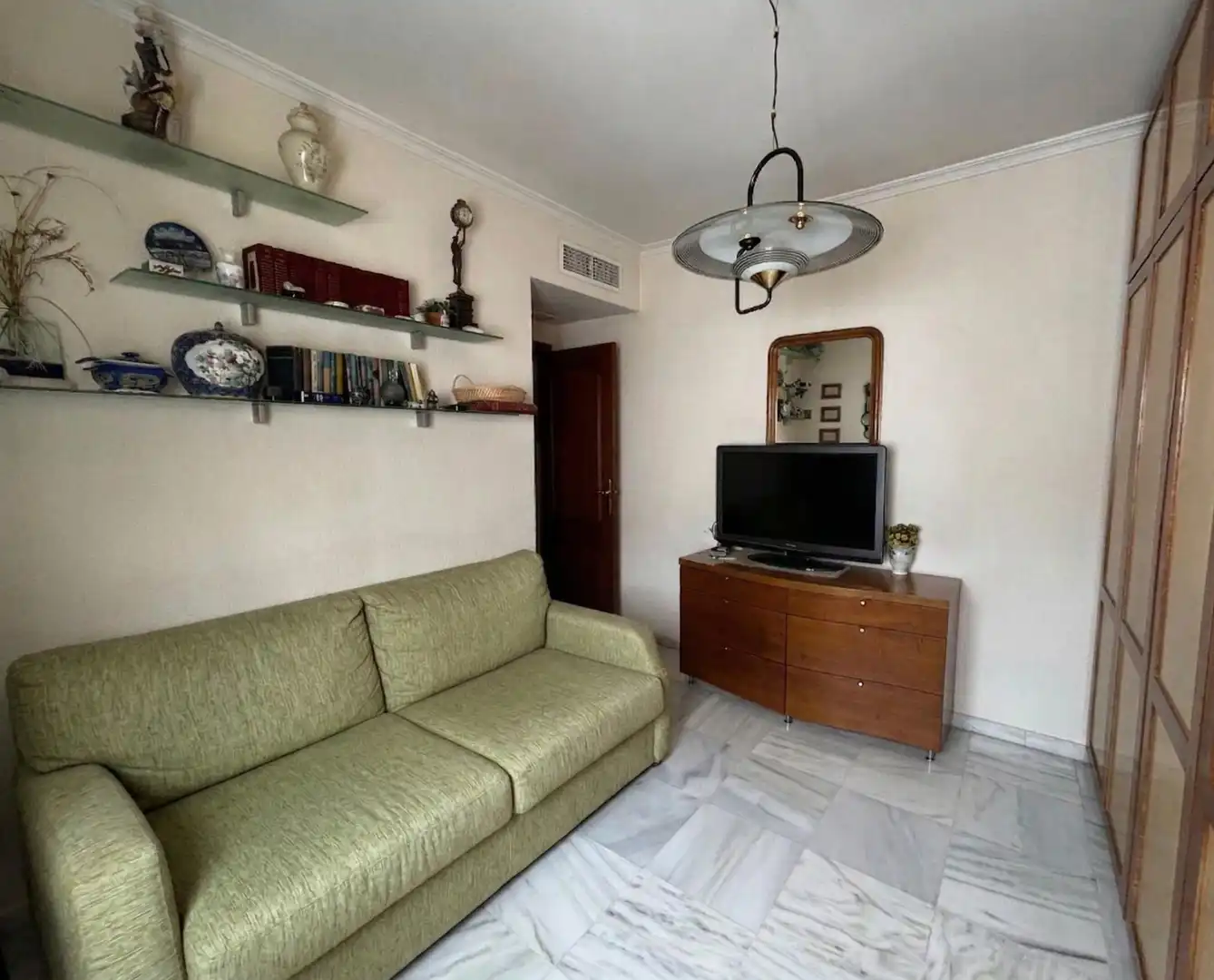 Sala d'estar de Àtic en venda en Huelva amb Aire condicionat i Terrassa