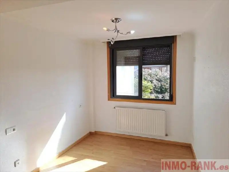 Habitación de Piso en venta en A Cañiza  