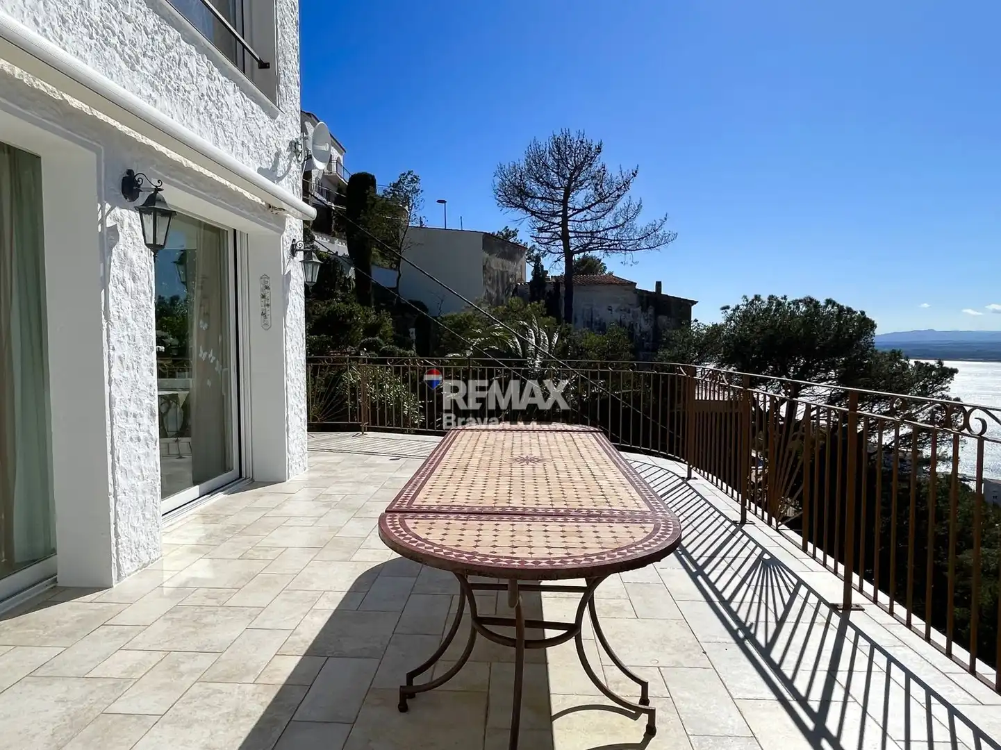 Terrassa de Casa o xalet en venda en Roses amb Aire condicionat, Calefacció i Jardí privat