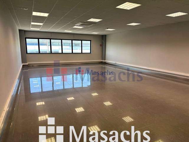 Oficina en Alquiler en Zona Nord