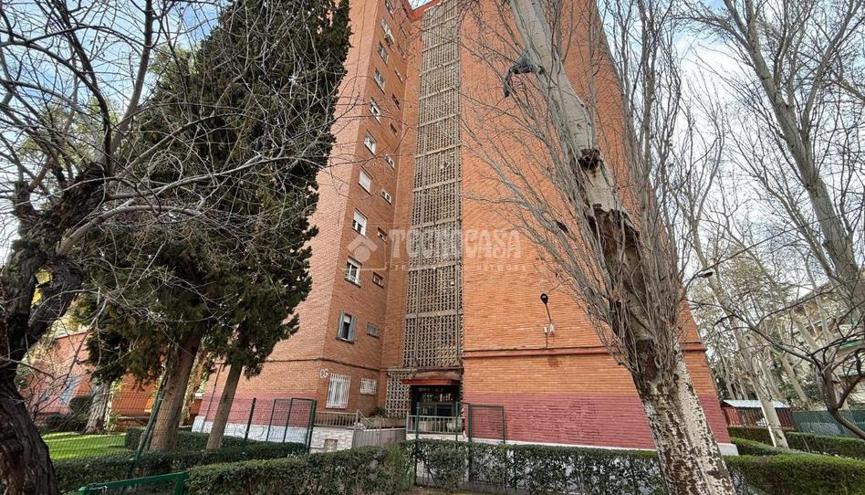 Foto 1 de Piso en venta en Aluche, Madrid