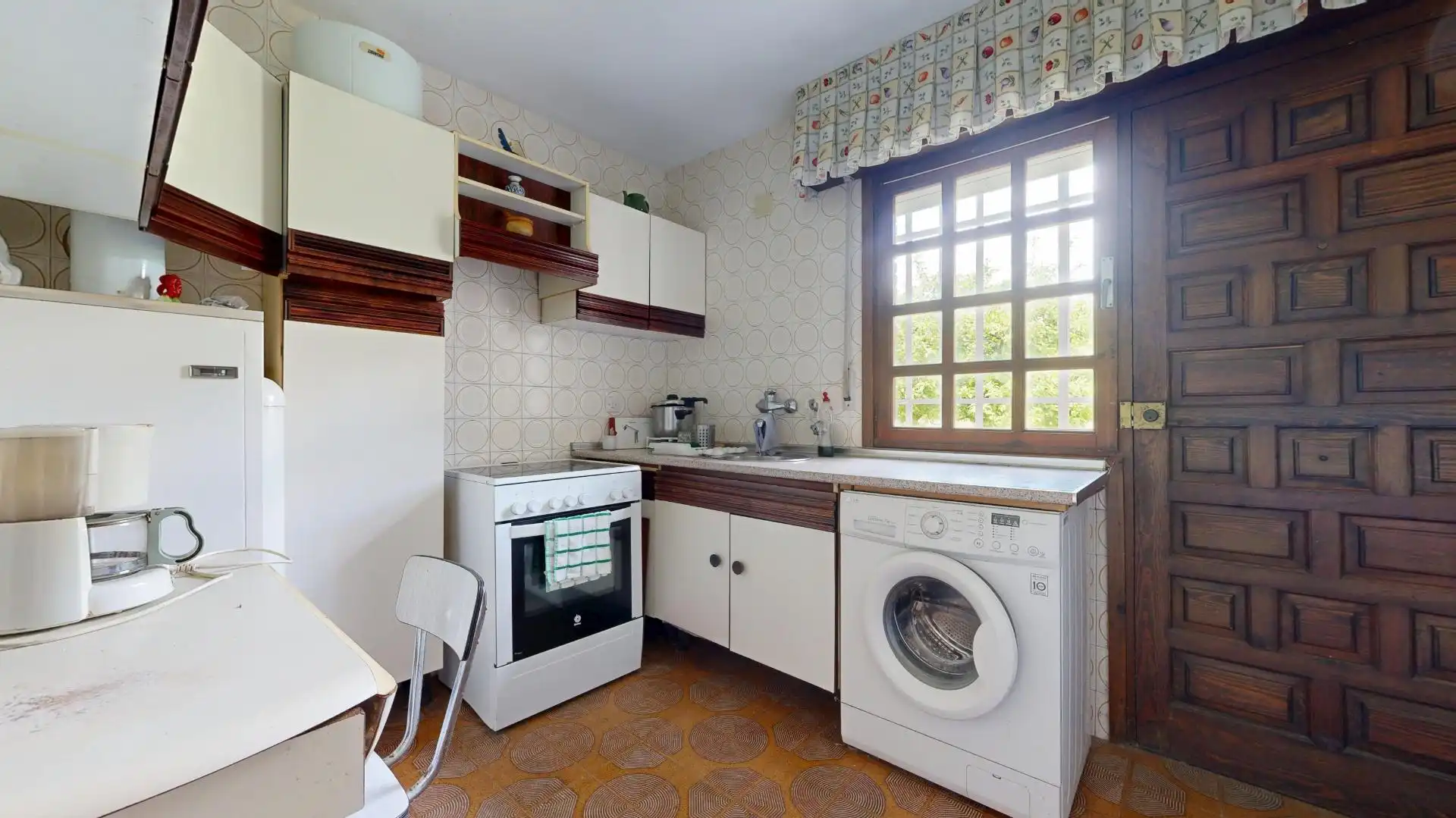 Cuina de Casa o xalet en venda en Valle de Mena amb Jardí privat i Terrassa
