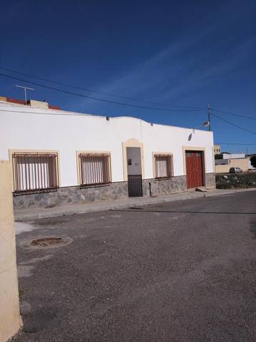 Casa adosada en Venta en C/ Guadalupe en Matagorda