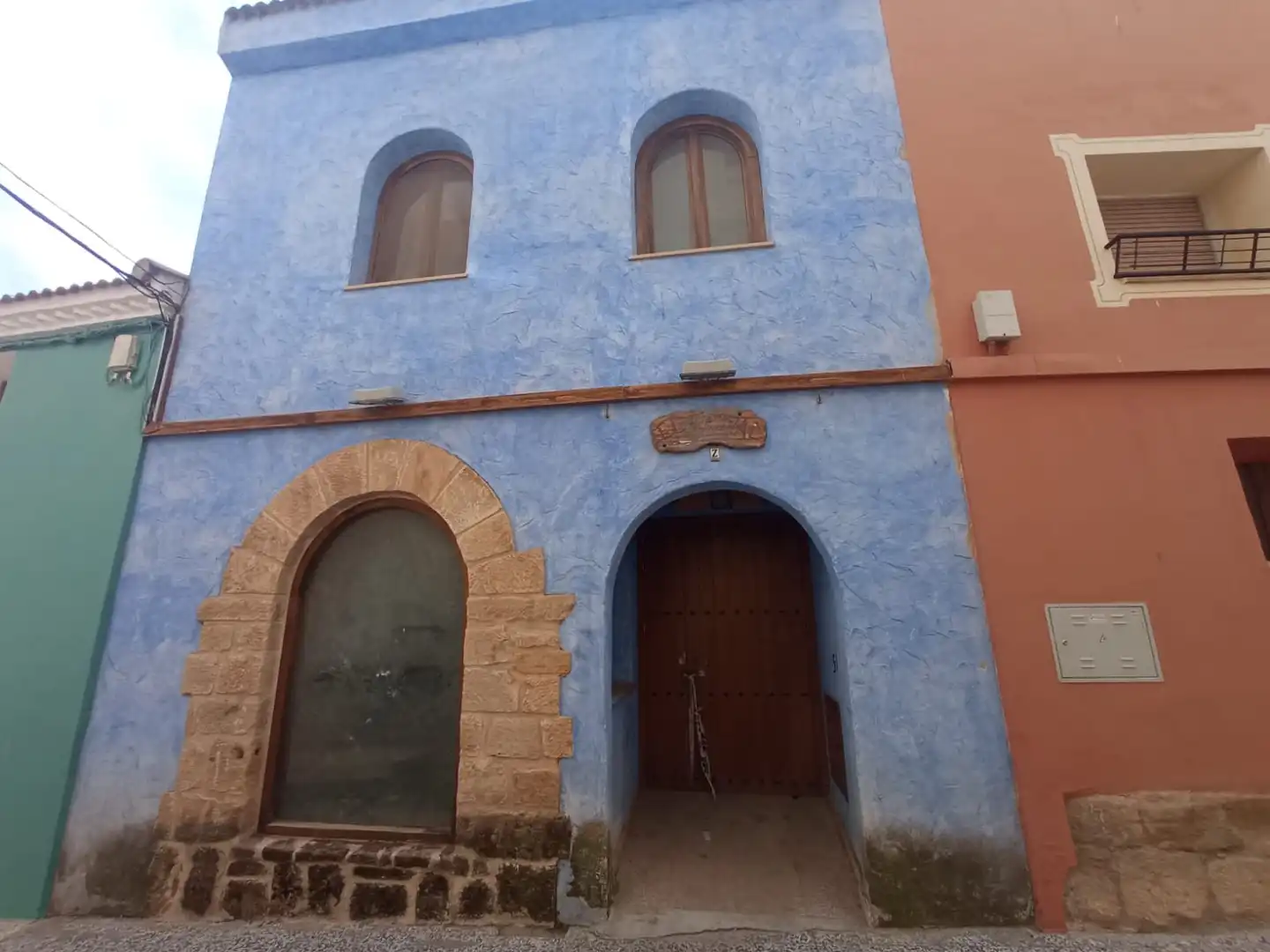 Exterior view of Buildings for sale in Caspe