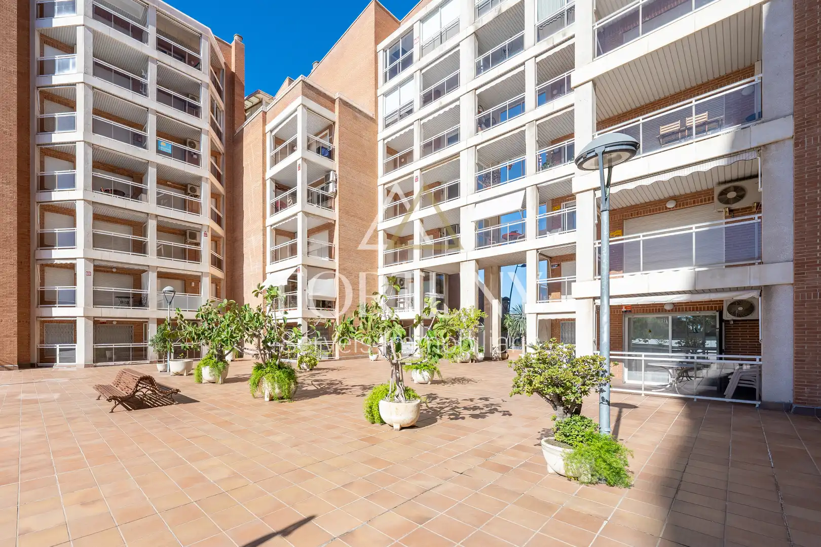 Exterior view of Flat for sale in Vinyols i els Arcs  with Air Conditioner, Swimming Pool and Balcony