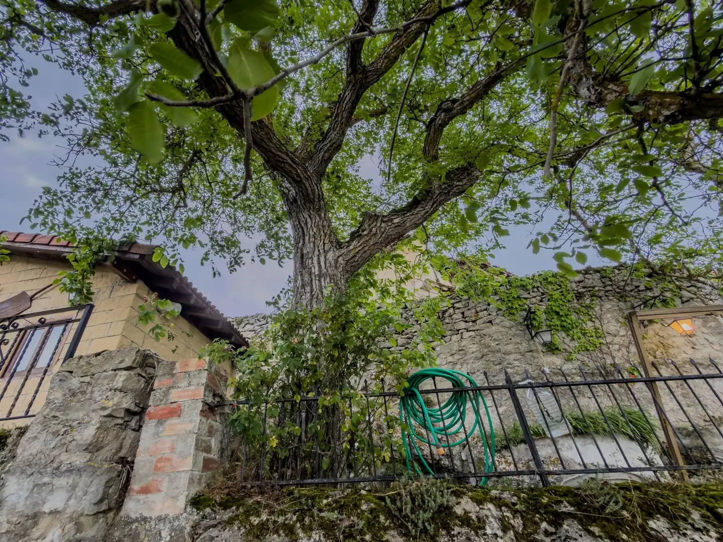 Jardín de Casa adosada en venta en Merindad de Valdeporres con Calefacción