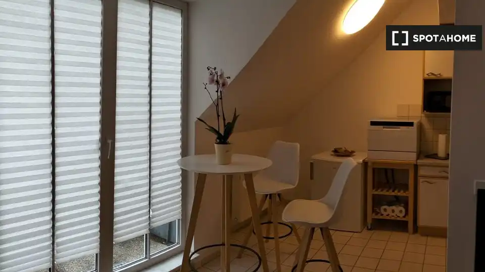 Terrassa de Apartament per a compartir en Huete amb Aire condicionat, Terrassa i Moblat