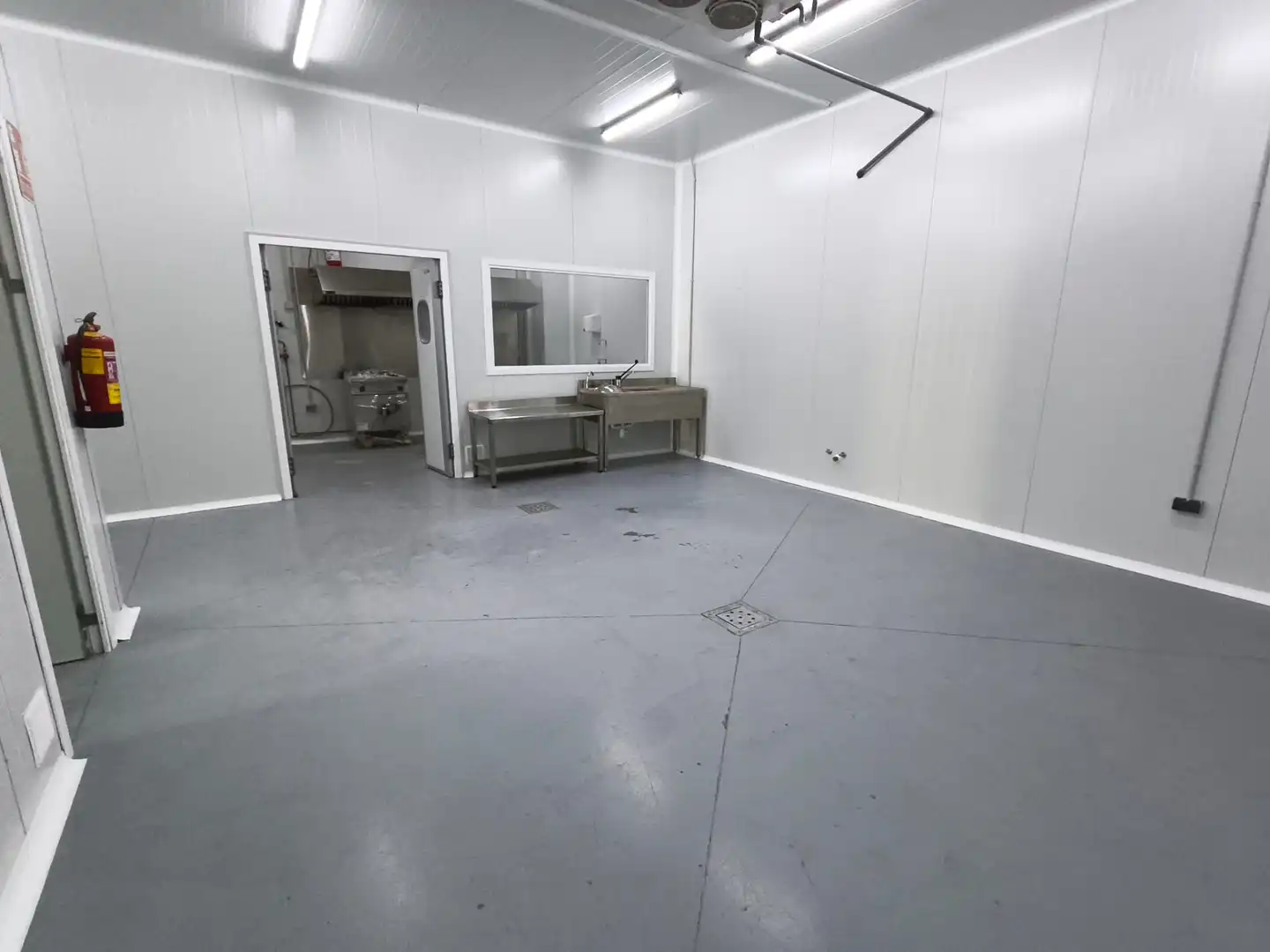 Industrial building for transfer in Calle Severo Ochoa, imagen 6