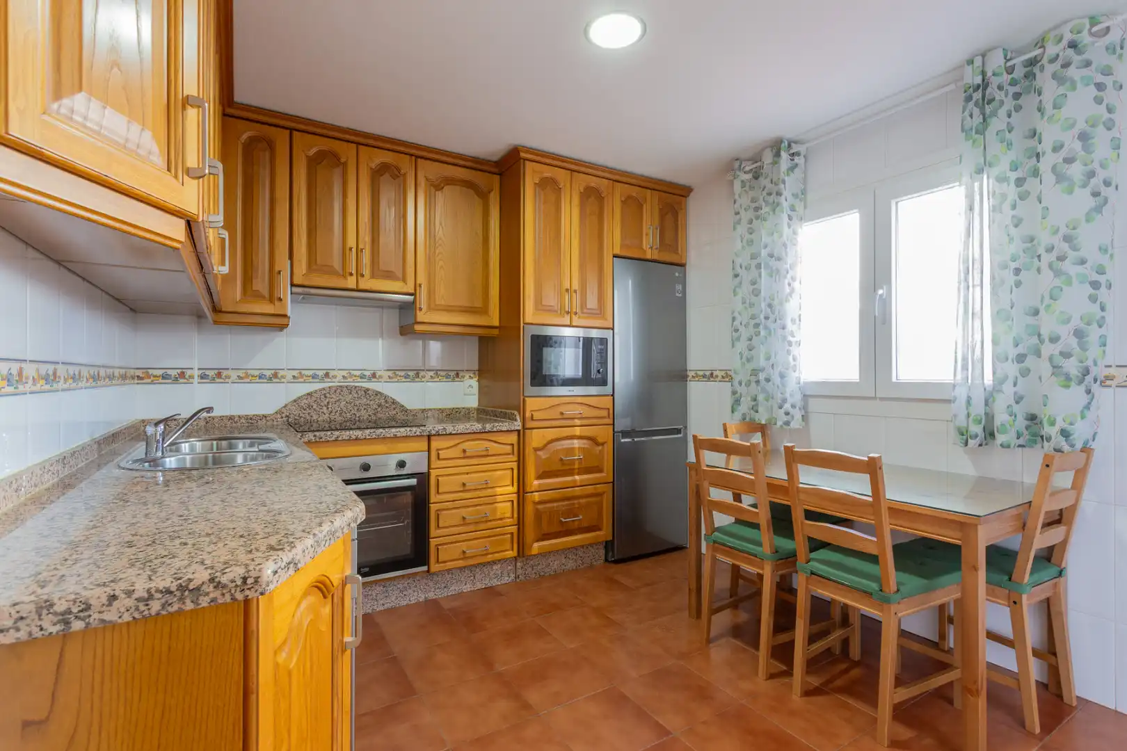 Casa a schiera con terrazza in vendita a Peligros, imagen 6