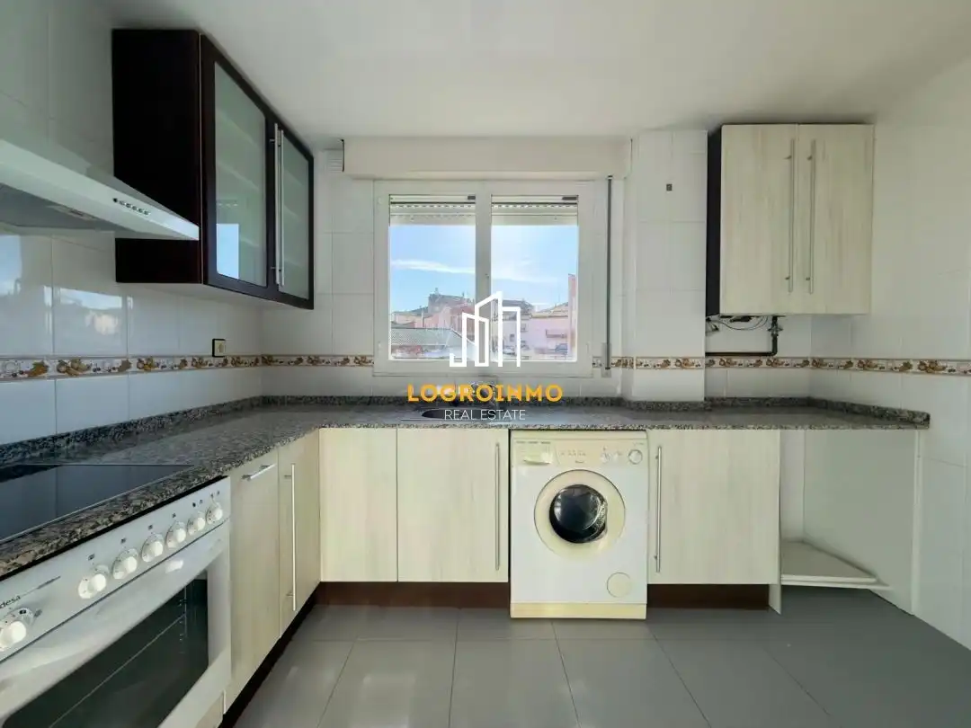 Cocina de Piso en venta en Villamediana de Iregua con Calefacción y Amueblado