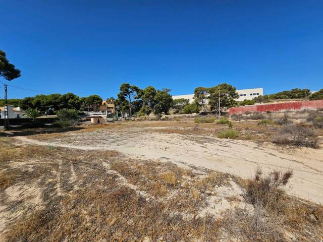 Terreno en Venta en Calle Calle Azafrán en Santa Faz