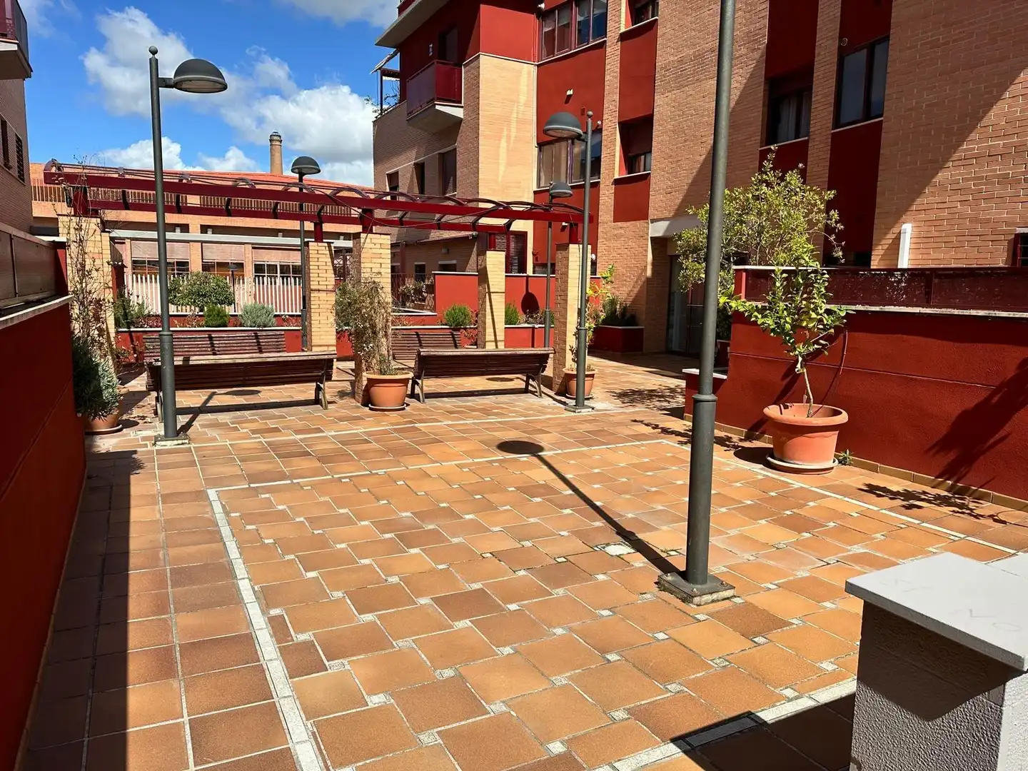 Wohnung zur Miete in Calle PROLGCION.JUAN XXIII, 21, Campus de la Salud