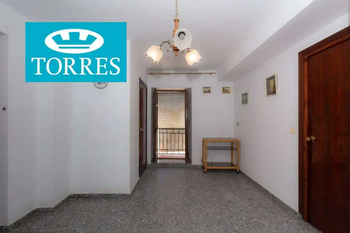 Vista exterior de Casa o xalet en venda en Riogordo amb Terrassa i Traster