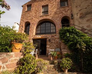 Vista exterior de Finca rústica en venda en Vilafamés amb Jardí privat i Terrassa