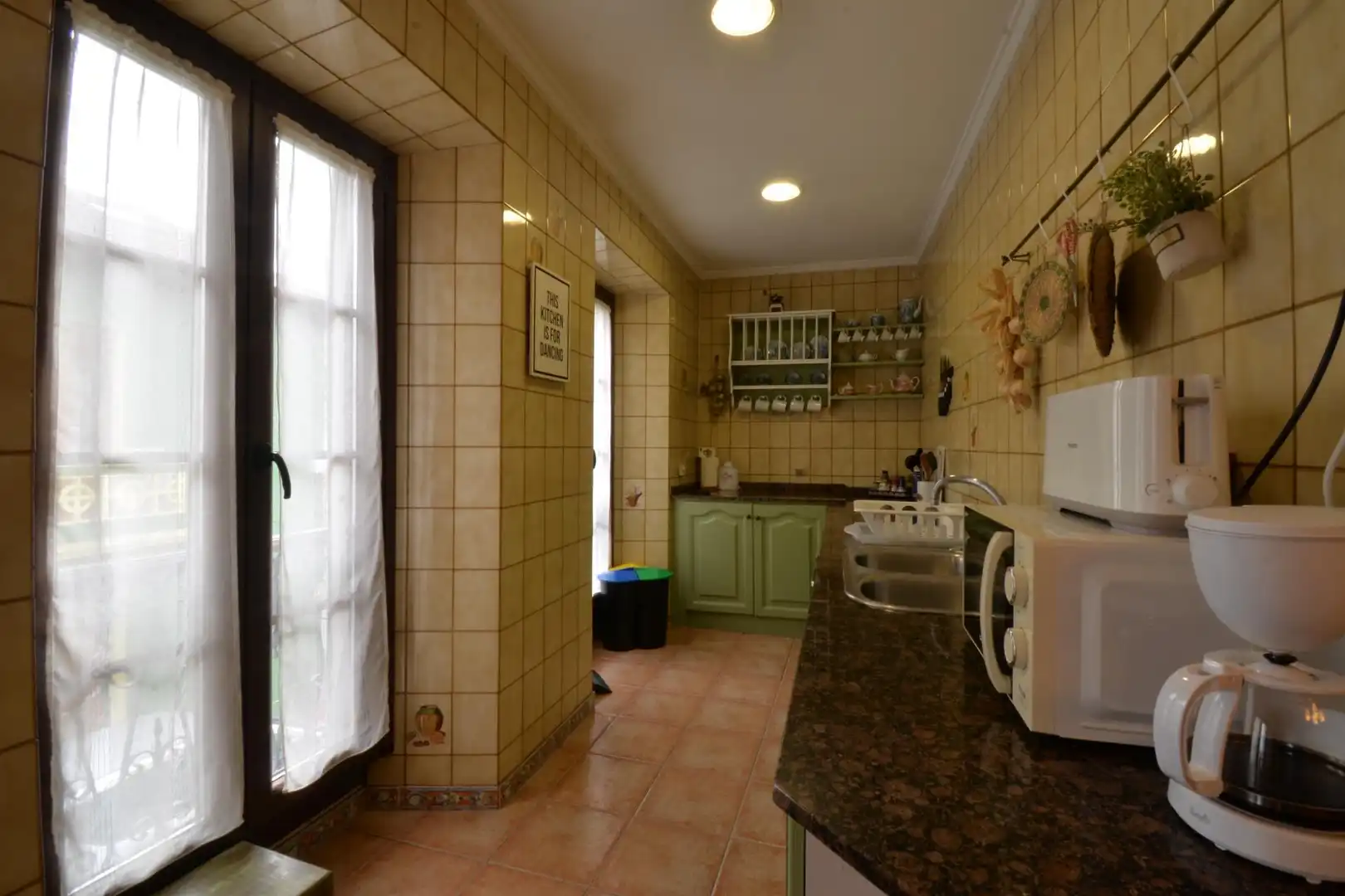 Cocina de Casa o chalet en venta en Soto del Barco con Calefacción, Terraza y Balcón