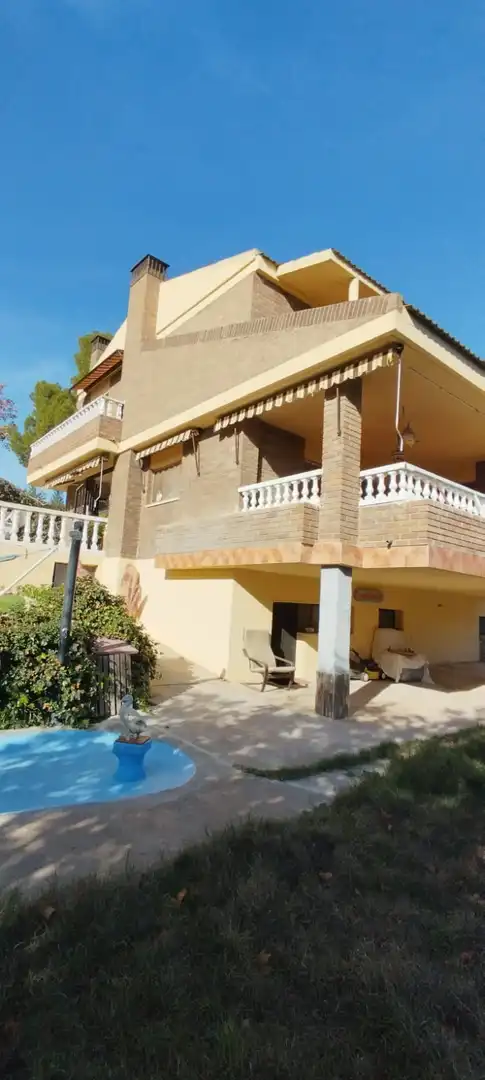 Chalet con terraza en venta en Zuera, imagen 8