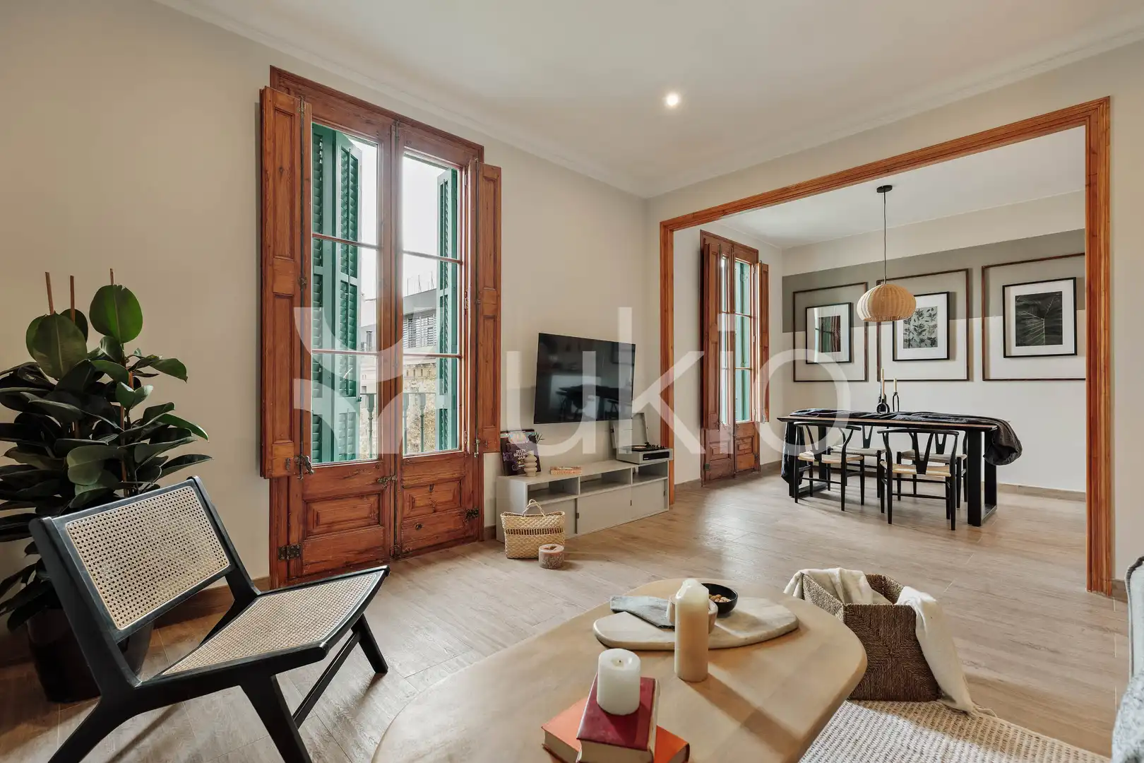 Apartamento con terraza en alquiler en Carrer de Pau Claris