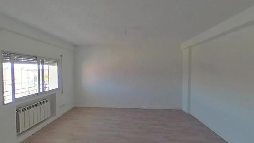 Sala de estar de Piso en venta en  Madrid Capital