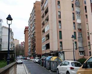 Vista exterior de Pis en venda en Errenteria amb Calefacció