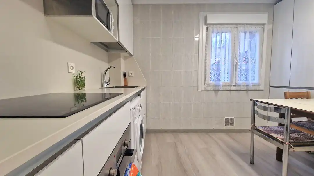 Küche von Wohnung zur Miete in Donostia - San Sebastián  mit Heizung und Terrasse