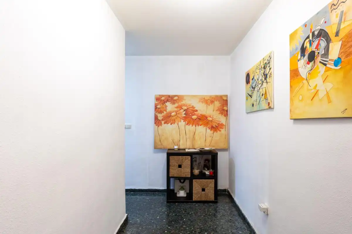 Flat for sale in Valencia  with Air Conditioner, Heating and Private garden
