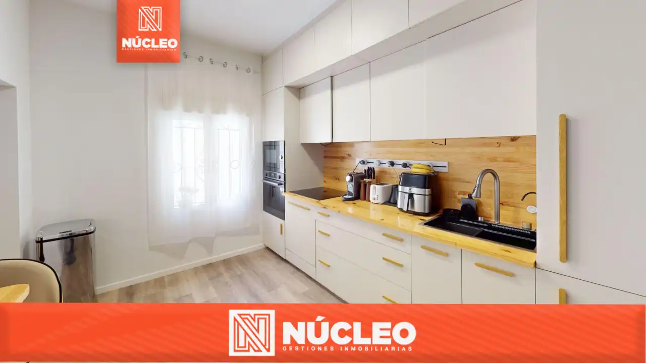 Cocina de Casa o chalet en venta en Almería con Aire acondicionado, Parquet y Trastero