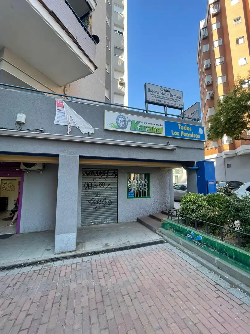 Local de alquiler en Fuenlabrada con Aire acondicionado