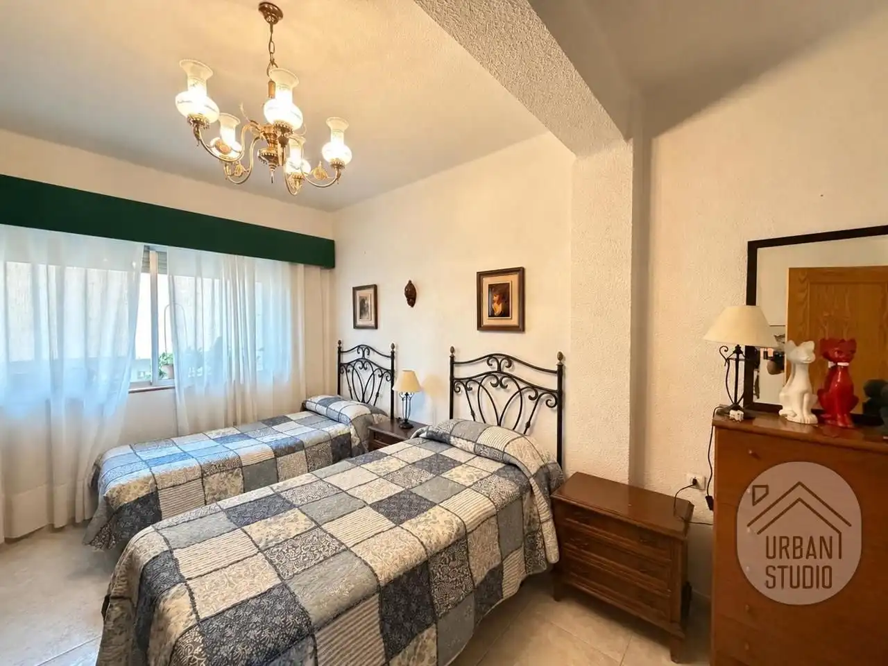 Bedroom of Flat for sale in Alicante / Alacant  with Air Conditioner, Furnished and Balcony