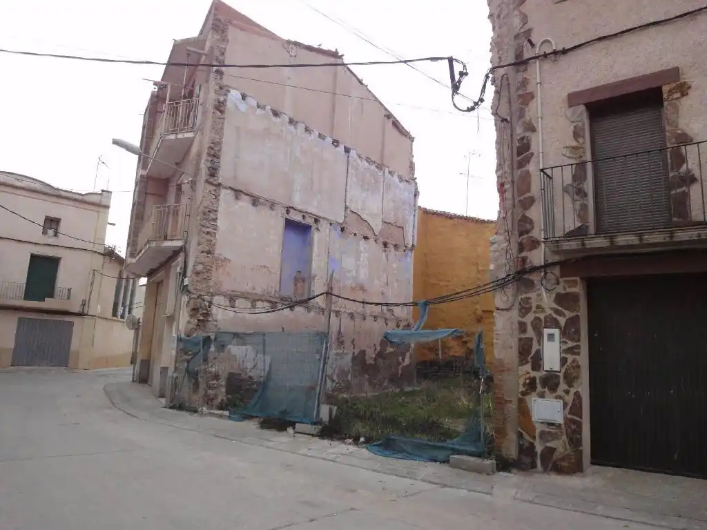 Wohnbaugrundstück zum Verkauf in Plaça el Portal