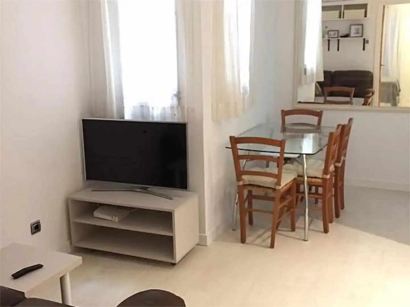 Living room of Apartments for rent in Casco Antiguo