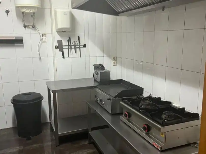Gewerbefläche zur Miete in Villa Madrid 16, imagen 2