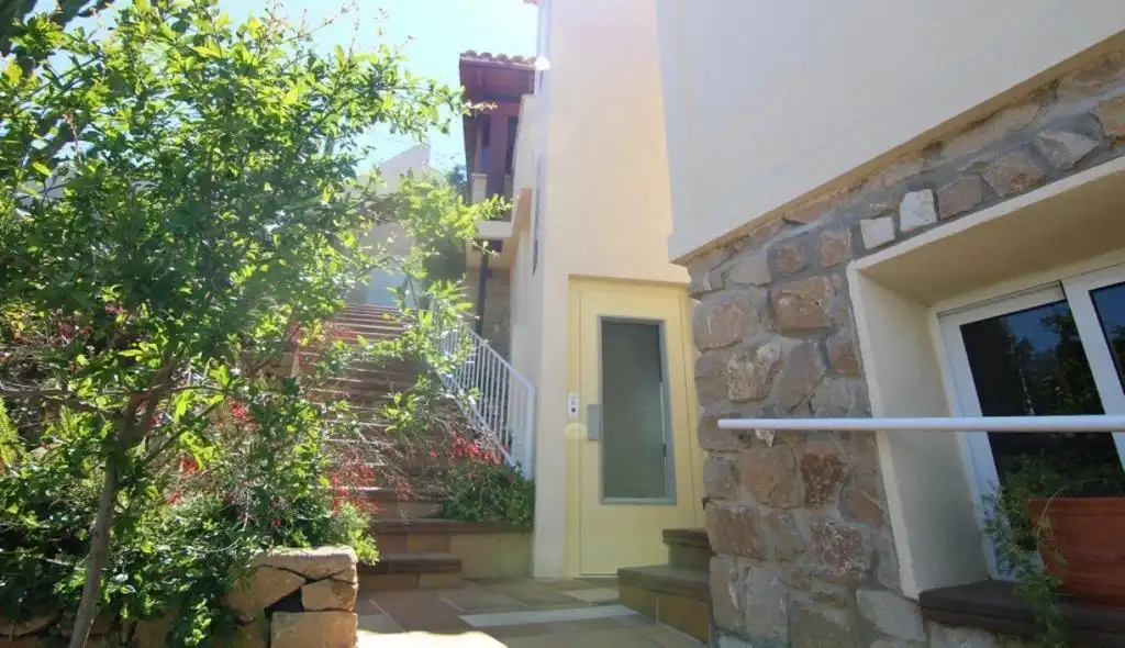 Chalet con terraza en venta en Rincón de Loix, imagen 2