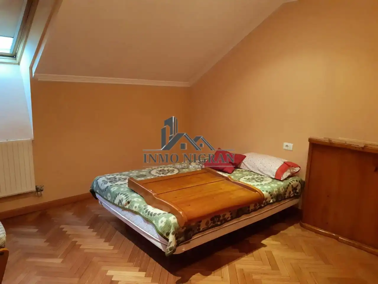 Schlafzimmer von Wohnungen zur Miete in Nigrán mit Möbliert