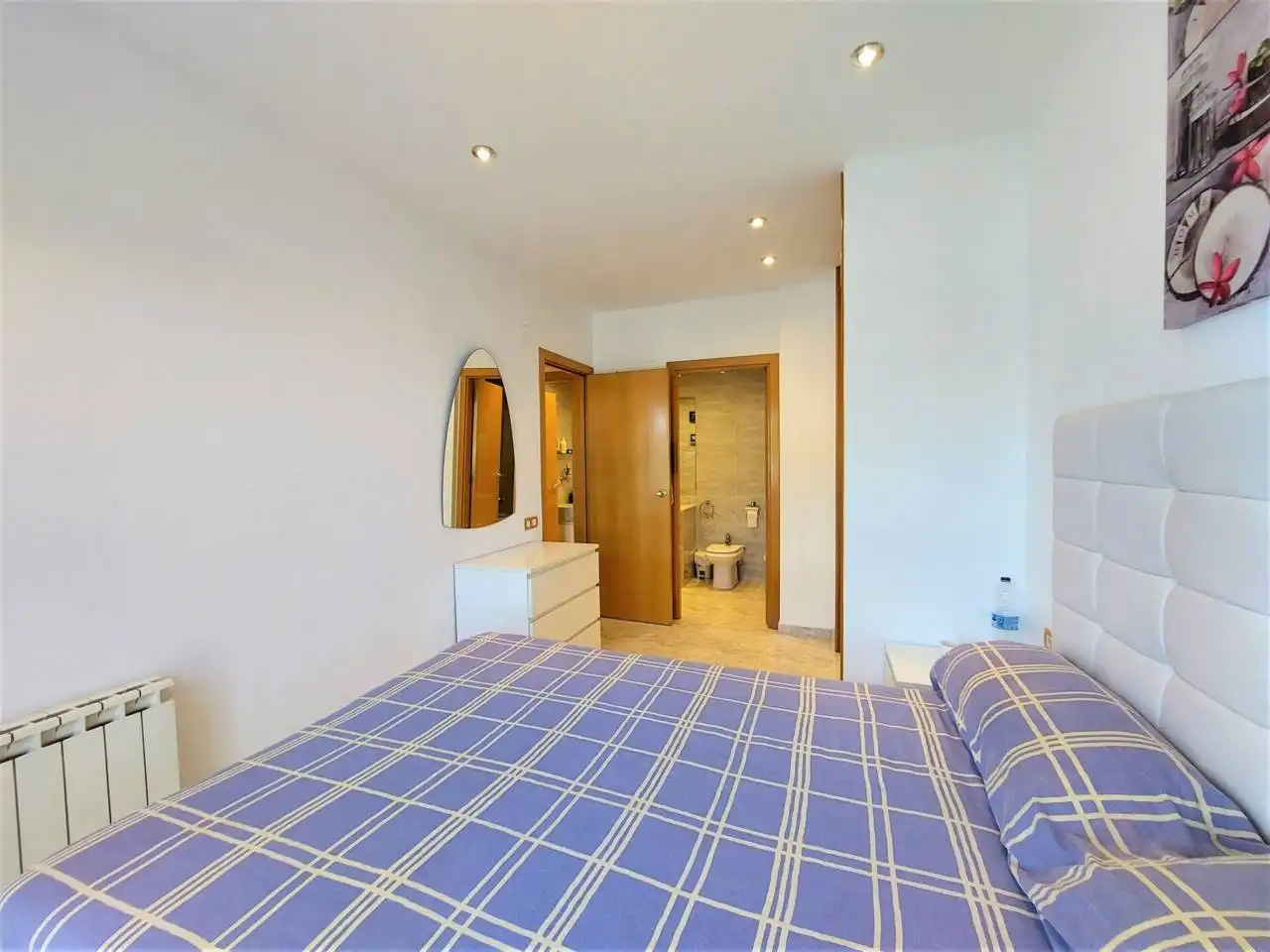 Habitación de Piso de alquiler en Cubelles con Aire acondicionado, Calefacción y Jardín privado