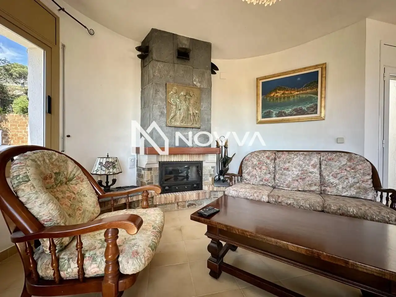 Sala d'estar de Casa o xalet en venda en Lloret de Mar amb Jardí privat, Terrassa i Piscina