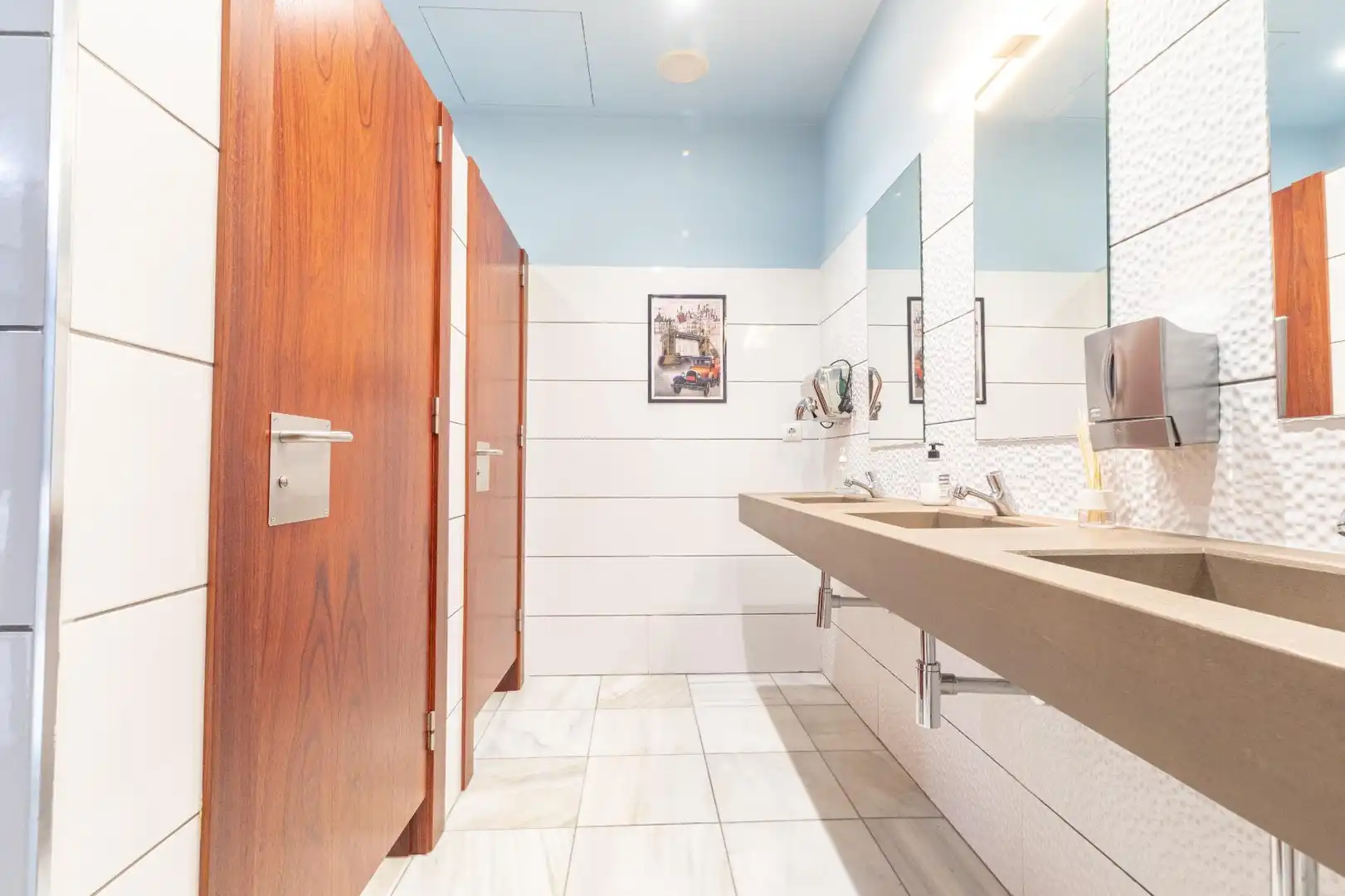 Edificio en venta en Avenida Juan Carlos I, Campos del Río