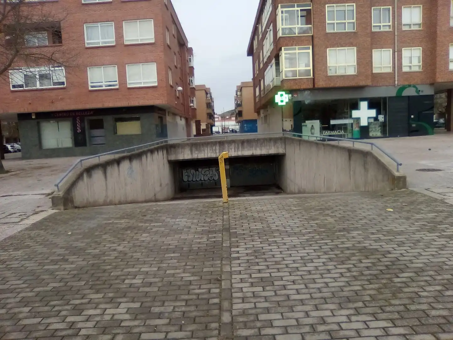 Aparcament de Garatge de lloguer en Burgos
