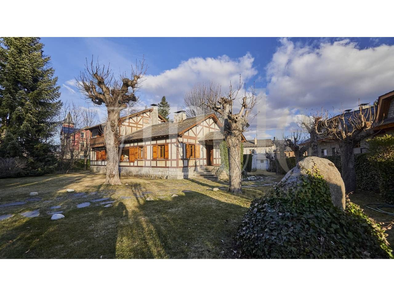 Garden of House or chalet for sale in Puigcerdà  with Heating, Private garden and Parquet flooring