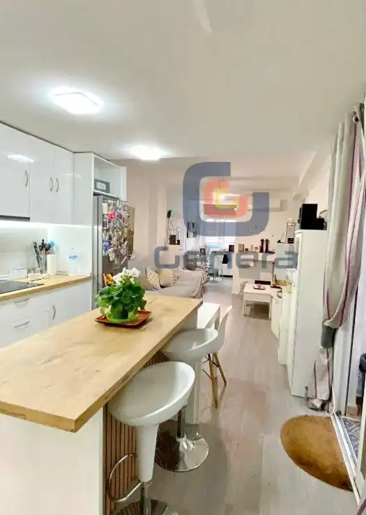 Cocina de Planta baja en venta en Elche / Elx con Aire acondicionado y Amueblado