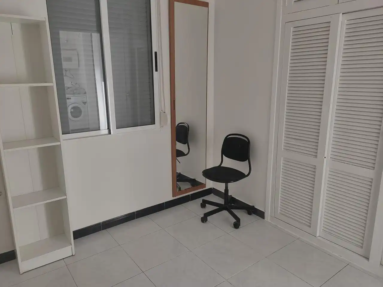 Habitación de Piso en venta en Melilla