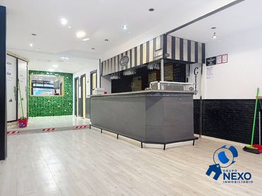 Local comercial en venta en Calle del Doctor Aquilino Hurlé 25