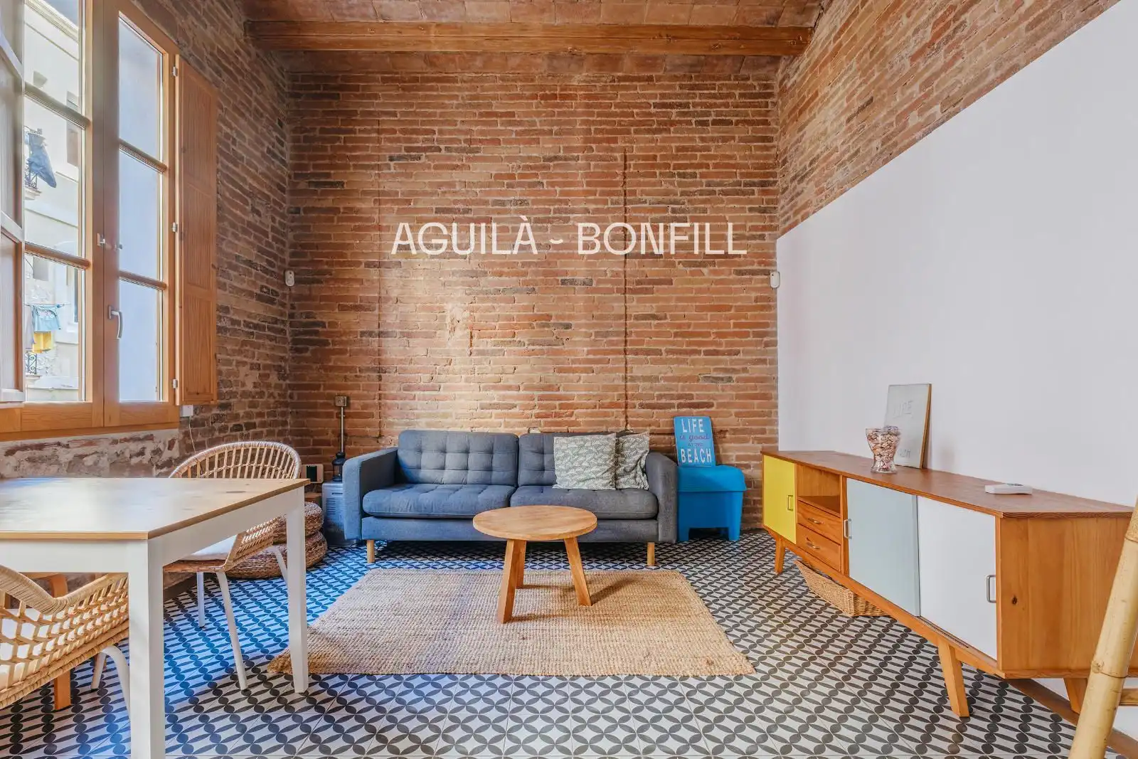 Living room of Flat for sale in Barcelona  with Terrace, Balcony and Alarm