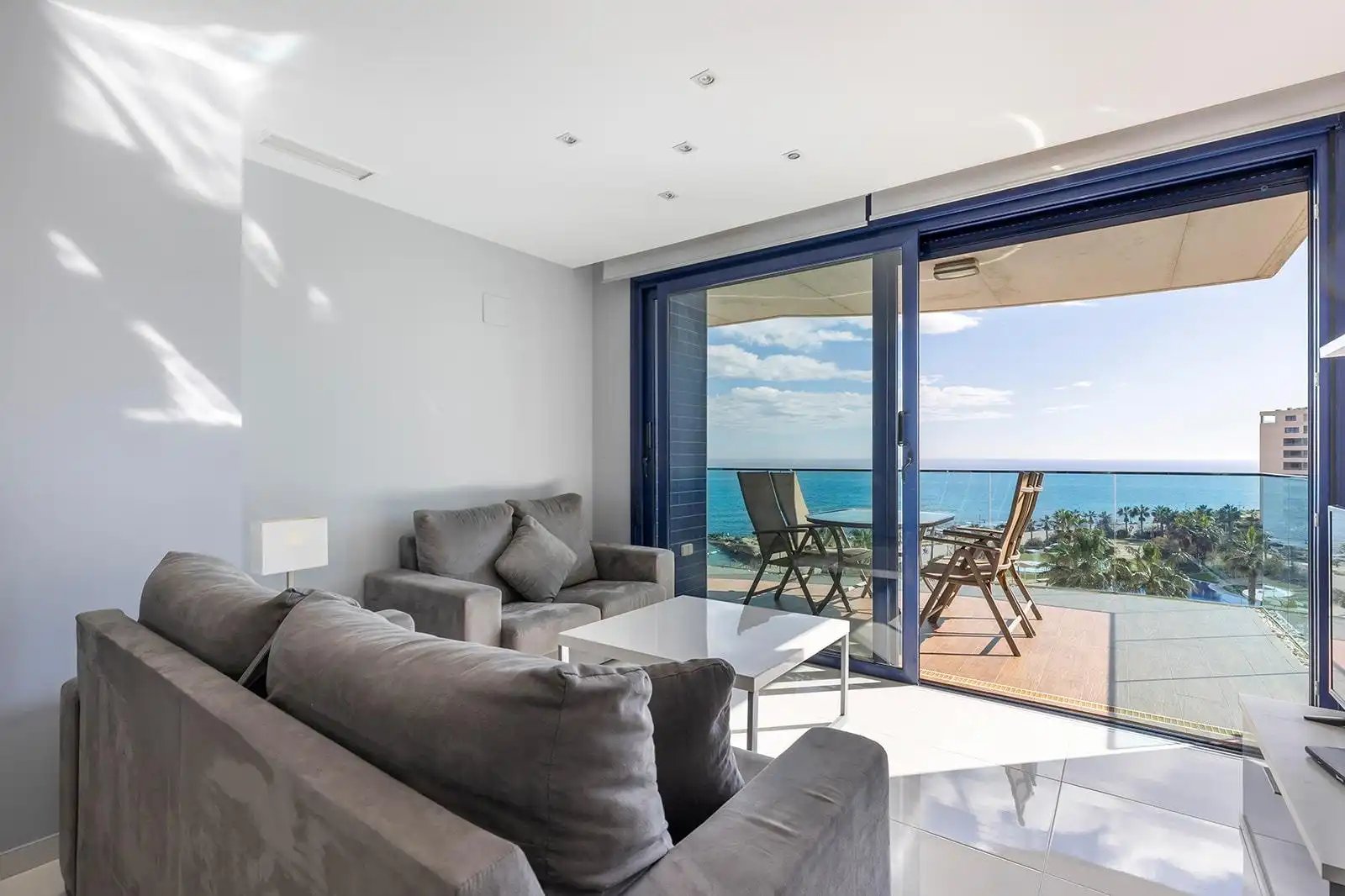 Apartment with terrace for sale in Calle DE LA MAR LLANA, imagen 2