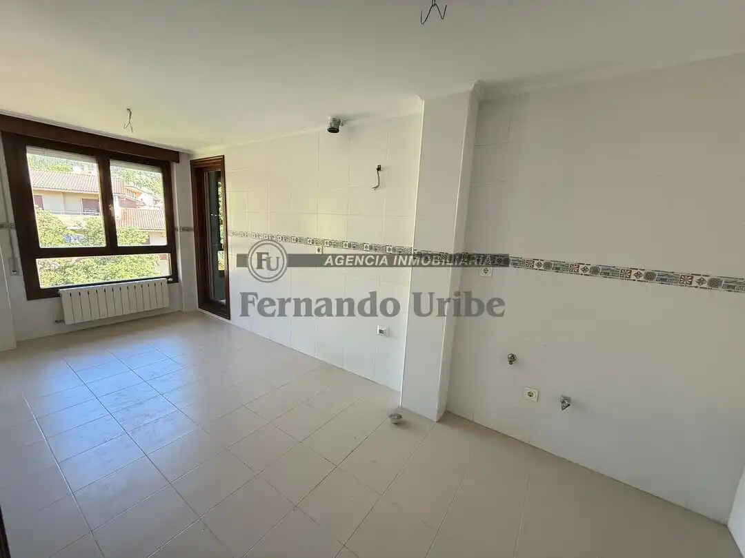 Dúplex en venta en Berriz con Calefacción, Terraza y Trastero
