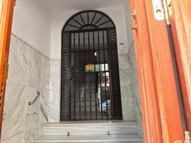 Casa adosada en Venta en Barrio del Nervión